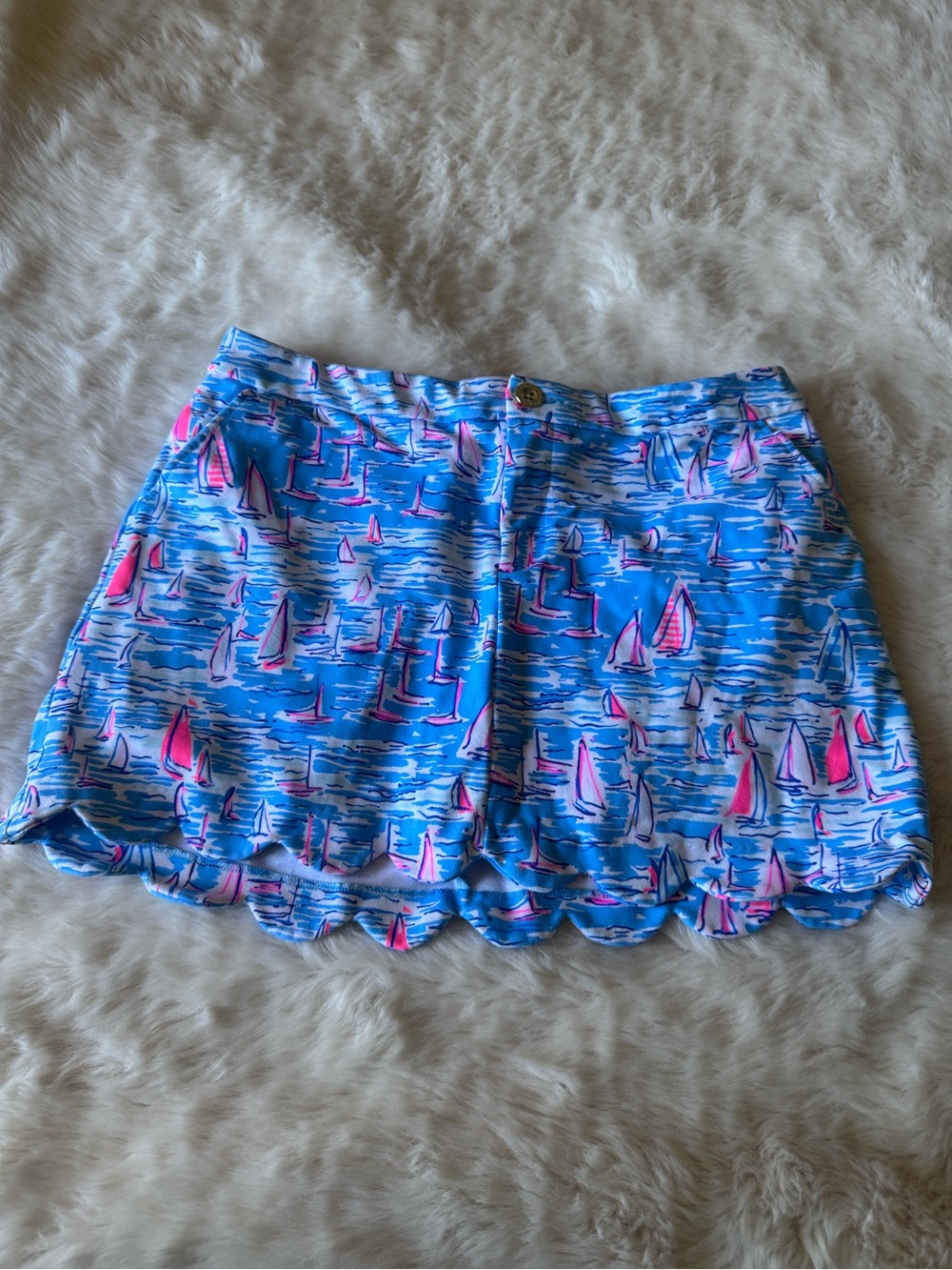 Lilly Pulitzer Blue Sailboat Scalloped Hem Shorts with Pink Accents